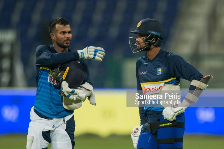 – Sri Lanka ODI Captian Upul Tharanga (L ) having a chat with Test Captain Dinesh Chandimal (R) during the practices season at Sheikh Zayed Cricket Stadium Abu Dhabi on 10th October 2017