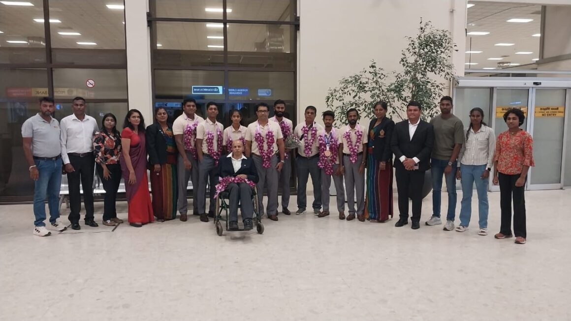 පැරා ලෝක ශූරතා තරගාවලියට සහභාගී වූ මෙරට ක්‍රීඩක ක්‍රීඩිකාවන් අද දිවයිනට