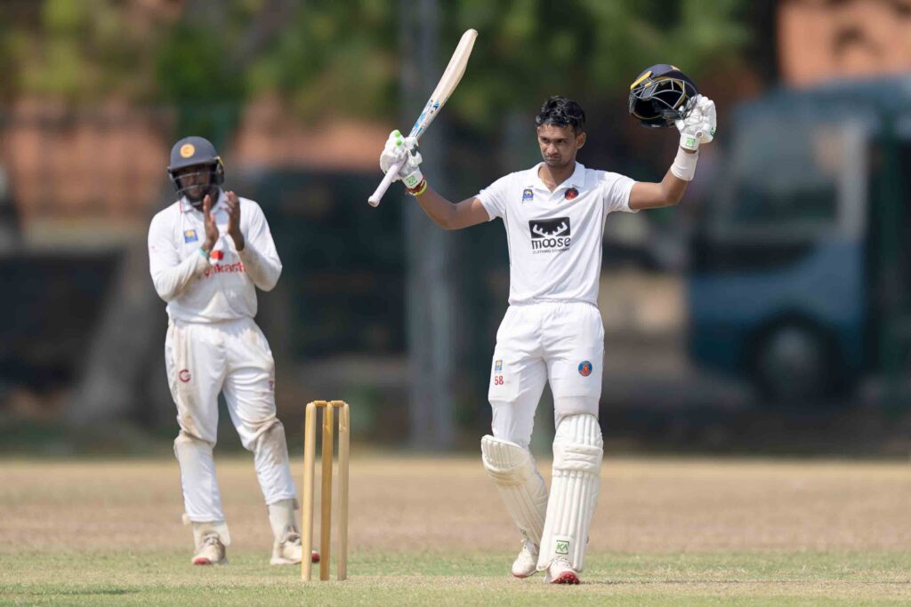 සුපිරි අට වටයේ තරග 4ම ජය පැරදුමෙන් තොරයි