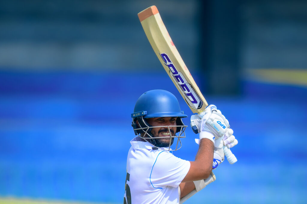 දඹුල්ලෙන් එල්ල වූ අභීයෝගයට කොළඹින් සාර්ථක පිළිතුරක්