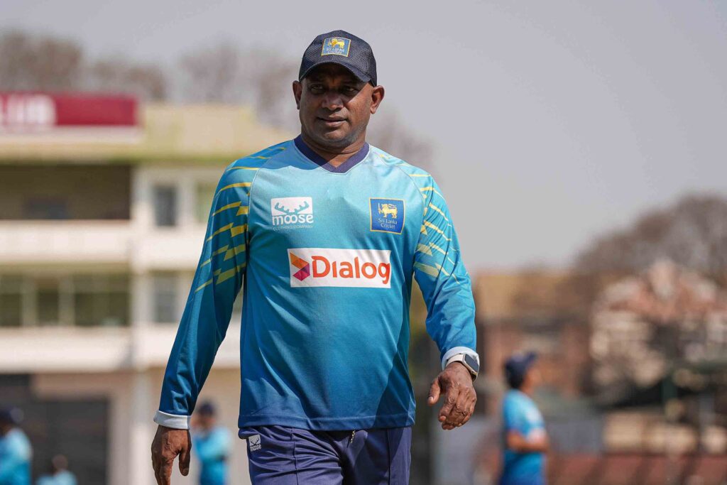 සනත් ජයසූරිය ඉල්ලා අස්වෙයි!